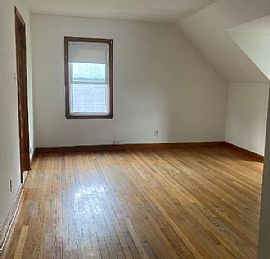 3142a S Brisbane Ave, Milwaukee, Wi 53207 in Milwaukee, WI (Photo 2 of 5)