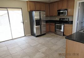 2612 W Mobile Ln, Phoenix, Az 85041 in Phoenix, AZ (Photo 3 of 10)