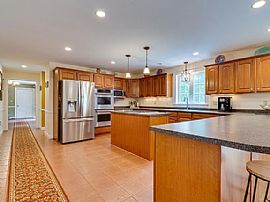 169 York Woods Rd, South Berwick, Me 03908 . Amazing House in South Berwick, ME (Photo 4 of 11)