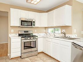 300 Ammunition Ave, Odenton, Md 21113 . Gorgeous 4 Bed House in Odenton, MD (Photo 5 of 12)