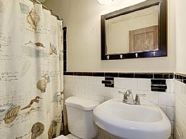 6417 Knollbrook Dr, Hyattsville, Md 20783 . Peace 3 Bed House in Hyattsville, MD (Photo 2 of 12)