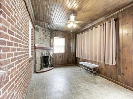 6417 Knollbrook Dr, Hyattsville, Md 20783 . Peace 3 Bed House in Hyattsville, MD (Photo 8 of 12)