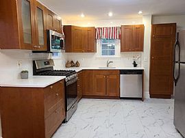 403 Thayer Ave, Silver Spring, Md 20910 . Charming 3 Bed House in Silver Spring, MD (Photo 3 of 12)