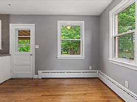 6614 Livingston Rd, Oxon Hill, Md 20745 . Spacious Great House in Oxon Hill, MD (Photo 6 of 11)