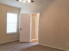Charming 3bed, 2 Bath in Killeen, TX (Photo 4 of 5)