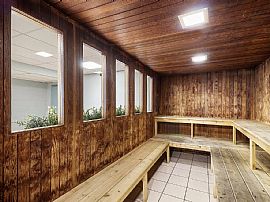 Homes For Rent  in Chicago, IL (Photo 8 of 12)