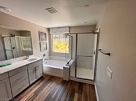 403 Purple Sandpiper St, Las Vegas, Nv 89138 in Las Vegas, NV (Photo 10 of 12)