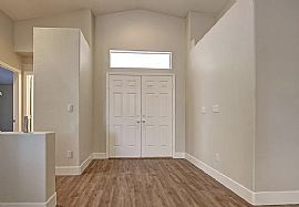 5906 Creekside Sands Ln, North Las Vegas, Nv 89031 in North Las Vegas, NV (Photo 2 of 10)