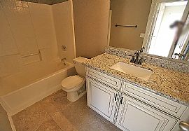 7431 W Via Montoya Dr, Glendale, Az 85310 in Glendale, AZ (Photo 5 of 9)