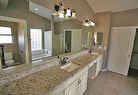 7431 W Via Montoya Dr, Glendale, Az 85310 in Glendale, AZ (Photo 7 of 9)