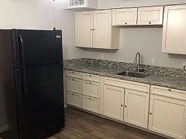 2319 N 39th Ave, Phoenix, Az 85009 in Phoenix, AZ (Photo 7 of 11)