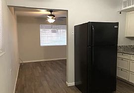 2319 N 39th Ave, Phoenix, Az 85009 in Phoenix, AZ (Photo 8 of 11)