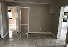 3726 Avenue S Nw, Winter Haven, Fl 33881 in Winter Haven, FL (Photo 5 of 12)