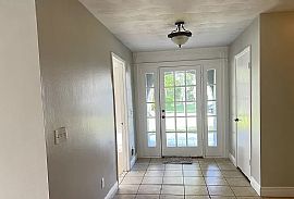 540 Sw Manor Dr, Stuart, Fl 34994 in Stuart, FL (Photo 2 of 11)