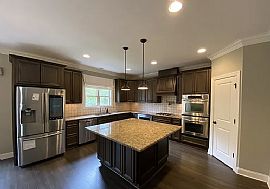 3632 James Hill Ter, Hoover, Al 35226 in Hoover, AL (Photo 4 of 11)