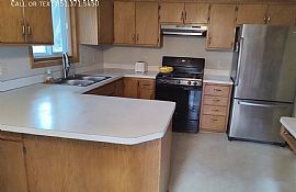 9305 Oliver Ave N, Brooklyn Park, Mn 55444 . Available House in Brooklyn Park, MN (Photo 2 of 4)