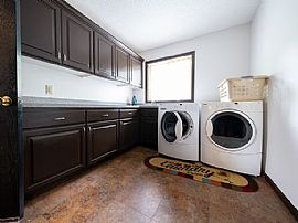 18760 English Ave, Farmington, Mn 55024 . Peaceful House  in Farmington, MN (Photo 11 of 11)