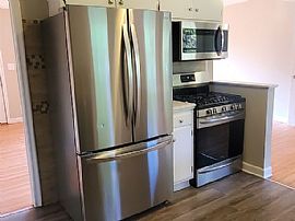 1760 City Heights Dr N, Maplewood, Mn 55117 . Affordable House  in Maplewood, MN (Photo 4 of 6)