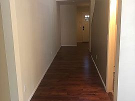 $2,600/mo3 Bd2.5 Ba1,530 Sqft in Lacey, WA (Photo 4 of 12)