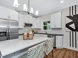 2905 7th Ave Sw, Huntsville, Al 35805 in Huntsville, AL (Photo 11 of 12)