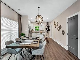 2905 7th Ave Sw, Huntsville, Al 35805 in Huntsville, AL (Photo 4 of 12)