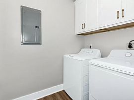 2905 7th Ave Sw, Huntsville, Al 35805 in Huntsville, AL (Photo 7 of 12)