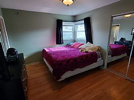 305 Edgewood Ave, South Milwaukee, Wi 53172 in South Milwaukee, WI (Photo 9 of 12)