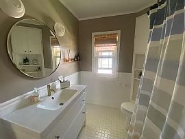 106 E 3rd Ave, Cheyenne, Wy 82001 in Cheyenne, WY (Photo 12 of 12)