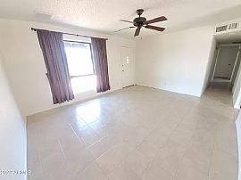 3635 E Beverly Ln, Phoenix, Az 85032 in Phoenix, AZ (Photo 7 of 11)