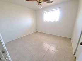 3635 E Beverly Ln, Phoenix, Az 85032 in Phoenix, AZ (Photo 8 of 11)