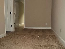 4303 Lochshire Ln, Gardendale, Al 35071 in Gardendale, AL (Photo 4 of 12)