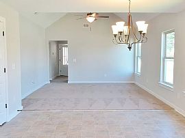 539 Kincaid Cove Ln, Odenville, Al 35120 in Odenville, AL (Photo 7 of 10)