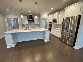 103 Pintail Pointe Cir Sw, Huntsville, Al 35824 in Huntsville, AL (Photo 3 of 12)