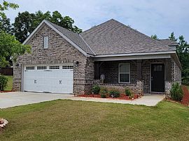 173 Blasted Rock Rd, Auburn, Al 36830 in Auburn, AL