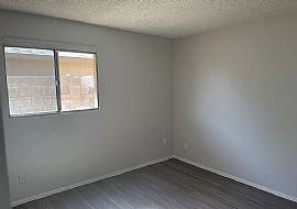 5249 W Crocus Dr, Glendale, Az 85306 in Glendale, AZ (Photo 10 of 12)