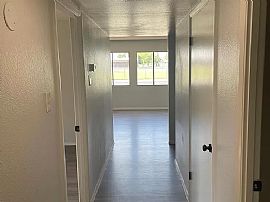 5249 W Crocus Dr, Glendale, Az 85306 in Glendale, AZ (Photo 5 of 12)