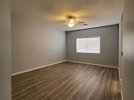 3533 S Senate Pl, Chandler, Az 85286 in Chandler, AZ (Photo 4 of 12)