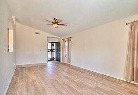 7985 W Mural Hill Dr, Tucson, Az 85743 in Tucson, AZ (Photo 6 of 12)