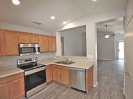 16861 W Statler St, Surprise, Az 85388 in Surprise, AZ (Photo 6 of 12)