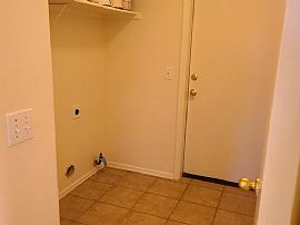 7985 W Mural Hill Dr, Tucson, Az 85743 in Tucson, AZ (Photo 5 of 12)