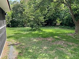 7627 Decatur Dr, Fayetteville, Nc 28303 (484)519 1862 in Fayetteville, NC (Photo 12 of 12)