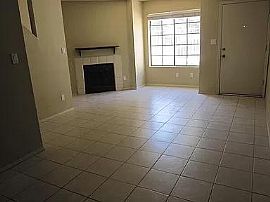 548 S Wilson St Apt 104, Tempe, Az 85281 in Tempe, AZ (Photo 6 of 11)