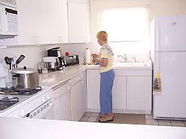 37 Cocheco Ave, Branford, Ct  in Branford, CT (Photo 5 of 12)