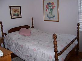 37 Cocheco Ave, Branford, Ct  in Branford, CT (Photo 6 of 12)