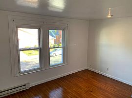 434 W Commerce St, Smyrna, De 1997 in Smyrna, DE (Photo 11 of 12)