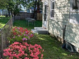 434 W Commerce St, Smyrna, De 1997 in Smyrna, DE (Photo 2 of 12)