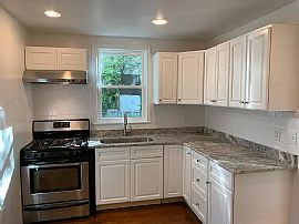 434 W Commerce St, Smyrna, De 1997 in Smyrna, DE (Photo 5 of 12)