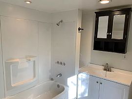 434 W Commerce St, Smyrna, De 1997 in Smyrna, DE (Photo 8 of 12)