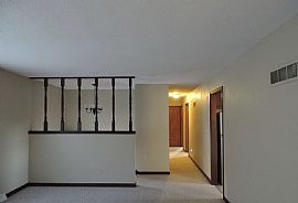 20 Se 140th Rd, Warrensburg, Mo 64093 . House Property Rent in Warrensburg, MO (Photo 7 of 10)