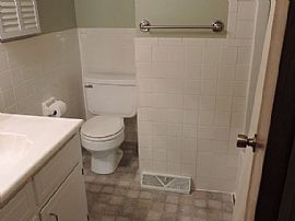 20 Se 140th Rd, Warrensburg, Mo 64093 . House Property Rent in Warrensburg, MO (Photo 8 of 10)